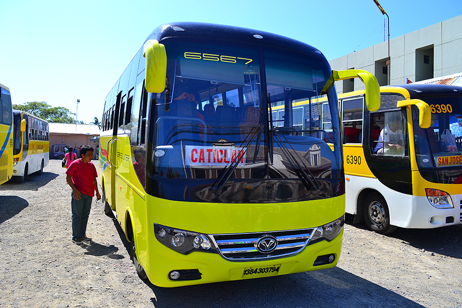 bus to Caticlan