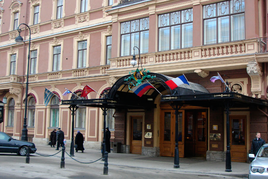 Grand Hotel Europe in St. Petersburg