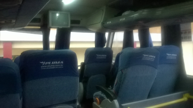 the seat semi-cama in bus