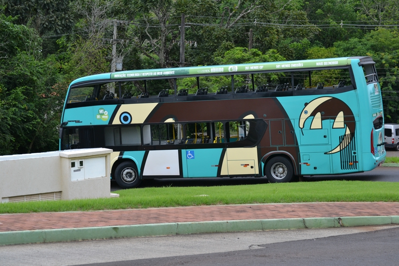 the bus inside the Iguazu Park