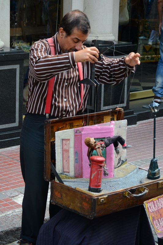 Street puppet theatre