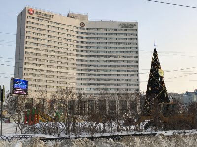 Гостиница Азимут на Площади Пяти Углов в Мурманске