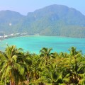 Вид на остров Phi Phi Don со смотровой площадки